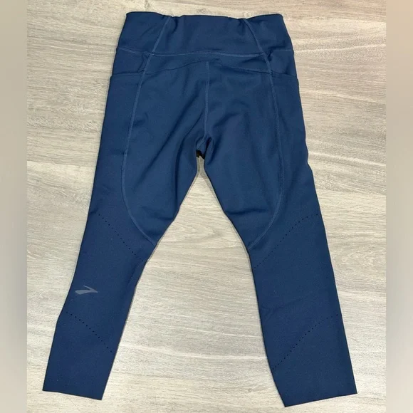 Brooks Spark Capri Navy Blue Women’s Medium - Picture 8 of 11